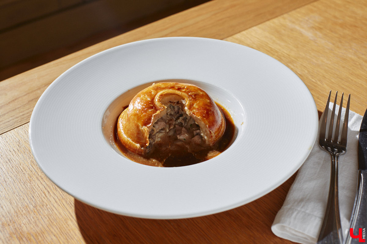 Владимирские повара приготовили ужин для большой делегации из Вьетнама. В меню были только традиционные русские блюда. Чем удивляли иностранцев, шефы рассказали и показали «Ключ-Медиа».