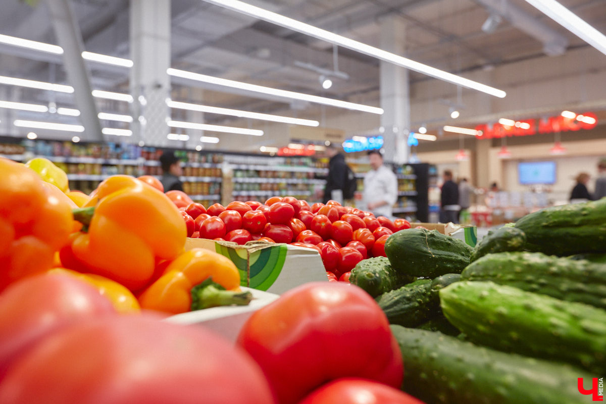 Владимирская бизнес-леди Мария Киселева, автор уникального подкаста «Бюстгальтер, милый мой бюстгальтер» и резидент Ассоциации брафиттеров, устроила «Танго» на кухне!