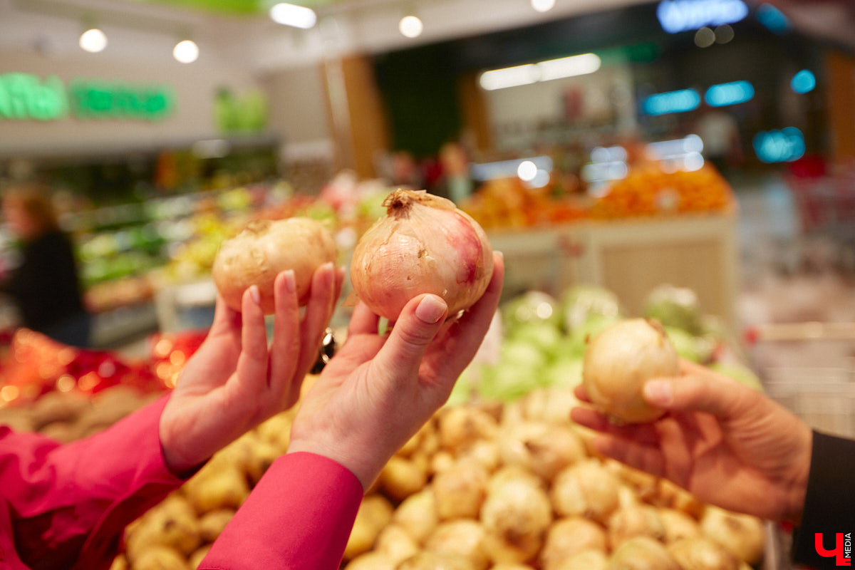 Владимирская бизнес-леди Мария Киселева, автор уникального подкаста «Бюстгальтер, милый мой бюстгальтер» и резидент Ассоциации брафиттеров, устроила «Танго» на кухне!