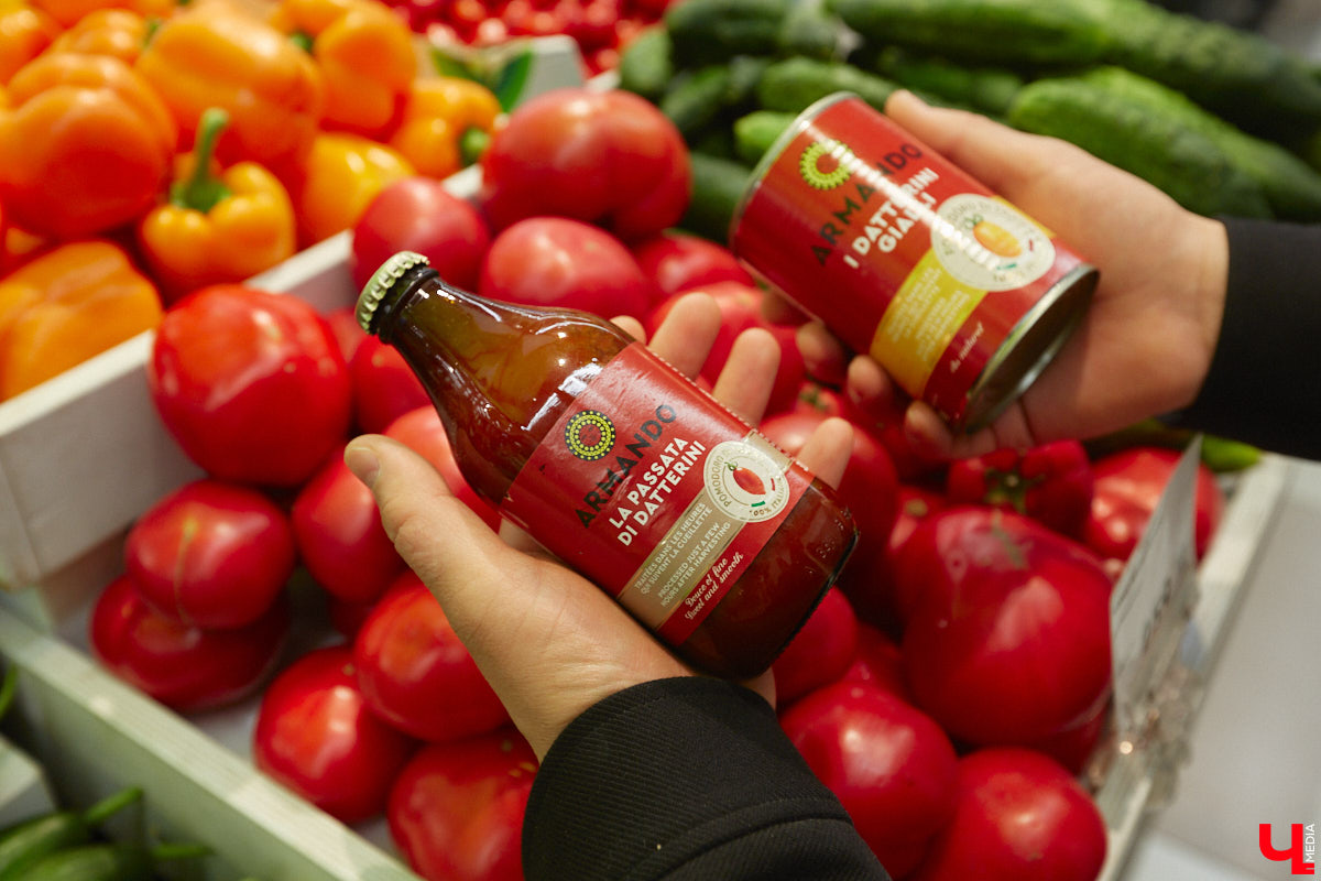 Владимирская бизнес-леди Мария Киселева, автор уникального подкаста «Бюстгальтер, милый мой бюстгальтер» и резидент Ассоциации брафиттеров, устроила «Танго» на кухне!