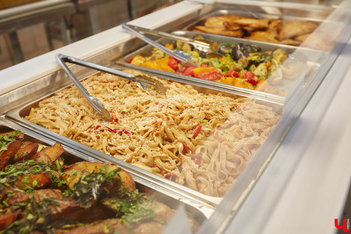 Владимирская бизнес-леди Мария Киселева, автор уникального подкаста «Бюстгальтер, милый мой бюстгальтер» и резидент Ассоциации брафиттеров, устроила «Танго» на кухне!