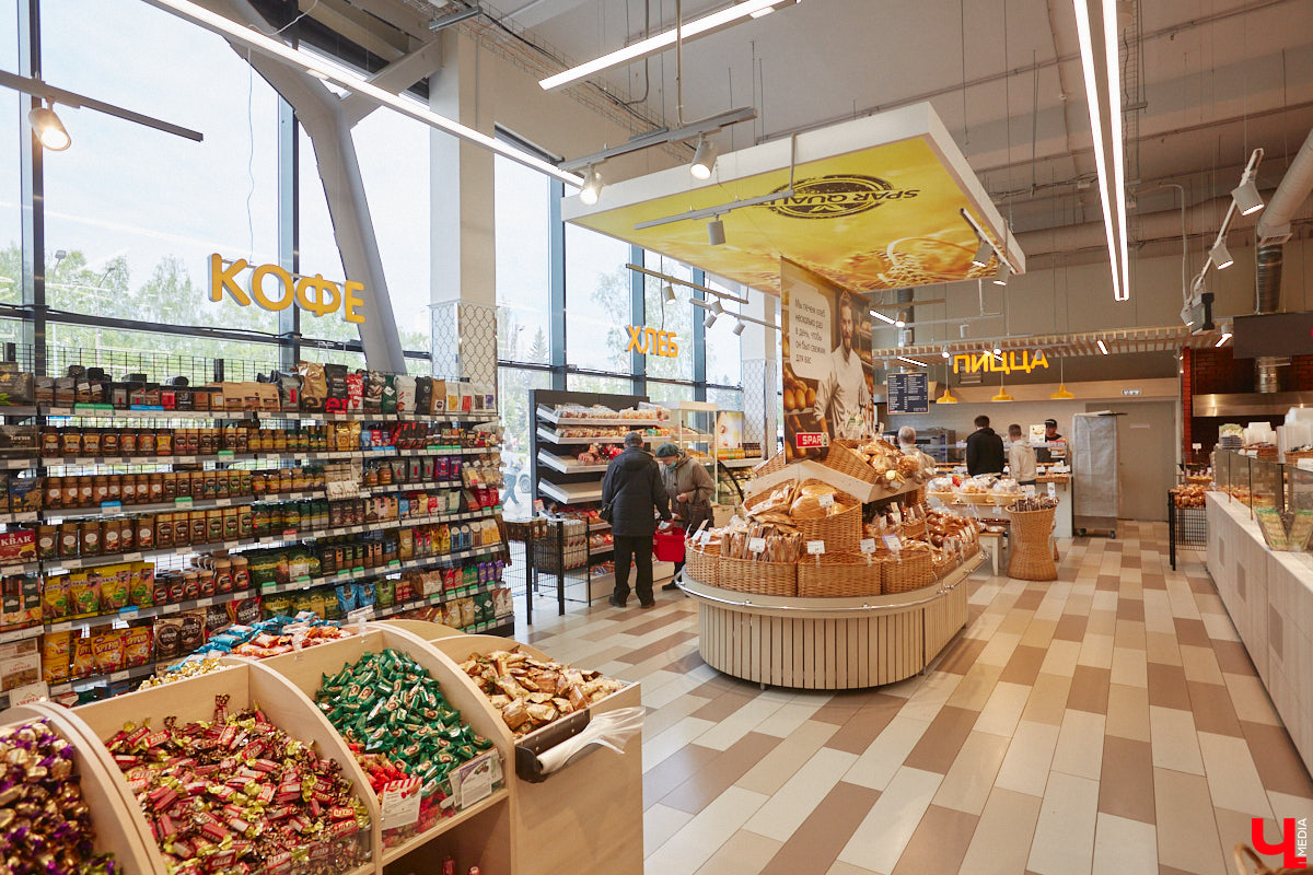 Владимирская бизнес-леди Мария Киселева, автор уникального подкаста «Бюстгальтер, милый мой бюстгальтер» и резидент Ассоциации брафиттеров, устроила «Танго» на кухне!