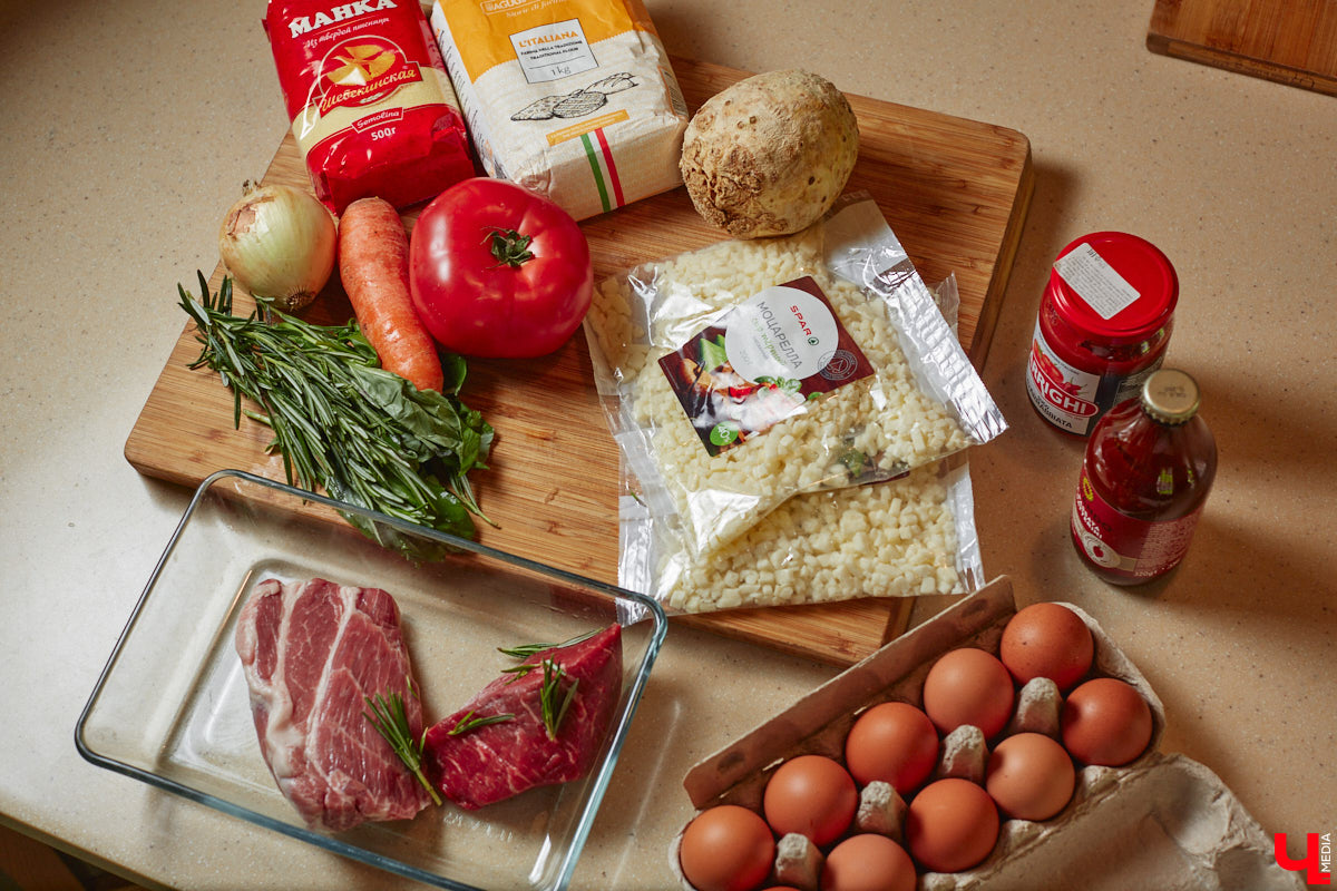 Владимирская бизнес-леди Мария Киселева, автор уникального подкаста «Бюстгальтер, милый мой бюстгальтер» и резидент Ассоциации брафиттеров, устроила «Танго» на кухне!