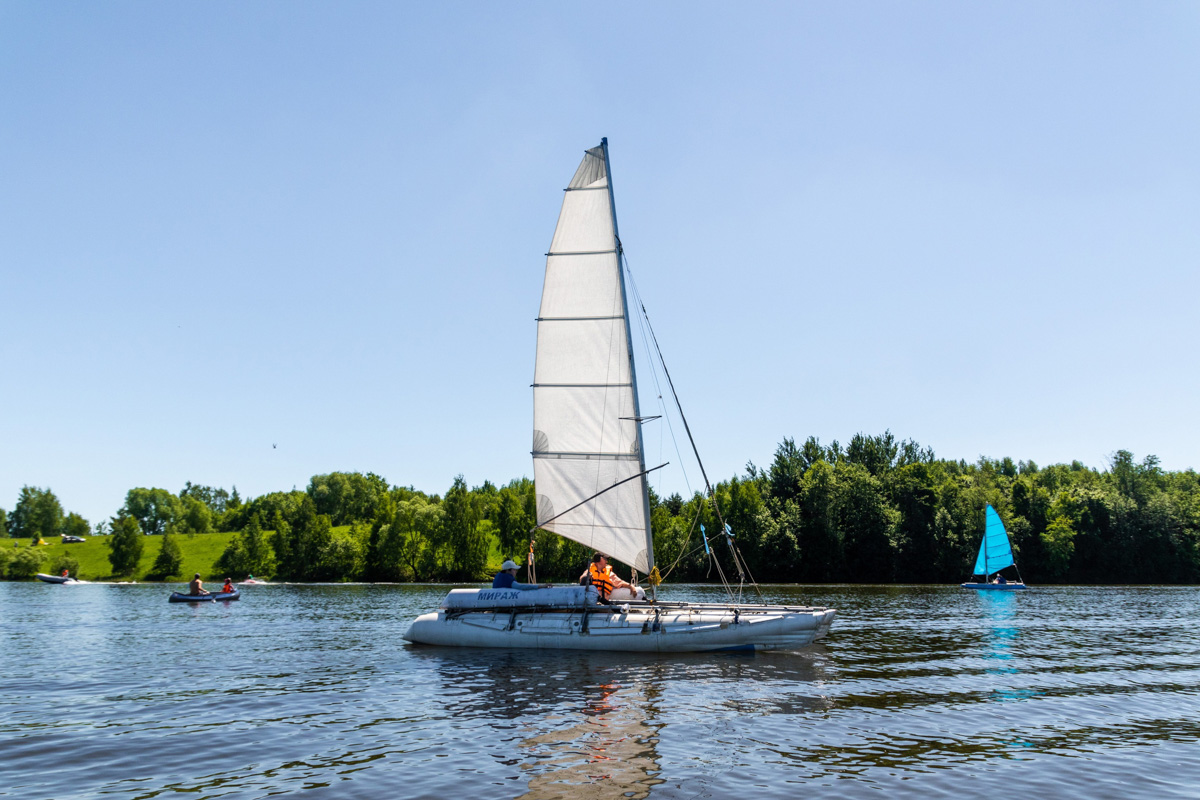 3 и 4 июня на берегу Содышки пройдет фестиваль водного спортивного отдыха «Параллель 56». Владимирцы смогут не только понаблюдать за красивым зрелищем на зеркальной глади, но и принять участие в заплывах на байдарках или сапбордах.