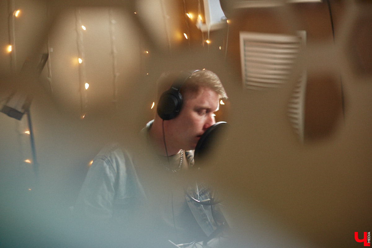 Не знаете, как провести вечер пятницы? Тогда посетите отчетный концерт двух творческих пространств Владимира. На сцену выйдут ученики и преподаватели танцевальной академии LaViDanza и лаборатории музыки Muzlab.PRО. Это стоит увидеть!