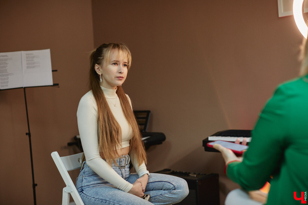 Не знаете, как провести вечер пятницы? Тогда посетите отчетный концерт двух творческих пространств Владимира. На сцену выйдут ученики и преподаватели танцевальной академии LaViDanza и лаборатории музыки Muzlab.PRО. Это стоит увидеть!