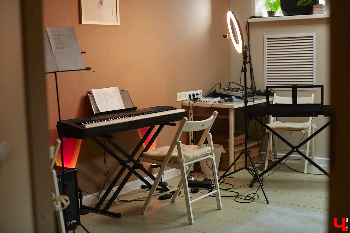 Не знаете, как провести вечер пятницы? Тогда посетите отчетный концерт двух творческих пространств Владимира. На сцену выйдут ученики и преподаватели танцевальной академии LaViDanza и лаборатории музыки Muzlab.PRО. Это стоит увидеть!