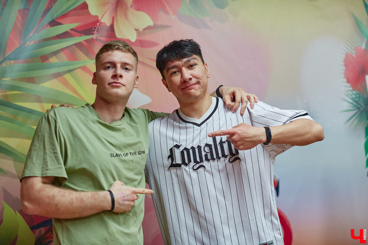 Не знаете, как провести вечер пятницы? Тогда посетите отчетный концерт двух творческих пространств Владимира. На сцену выйдут ученики и преподаватели танцевальной академии LaViDanza и лаборатории музыки Muzlab.PRО. Это стоит увидеть!