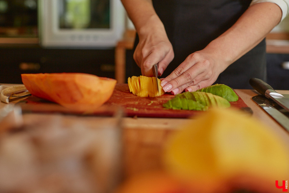 Внезапно! Создатель первого во Владимире цветочного супермаркета раскрыла нашему изданию секрет, какие цветы можно есть без риска для здоровья и какое меню обеспечит бодрость на весь день и при этом поможет сохранить фигуру.
