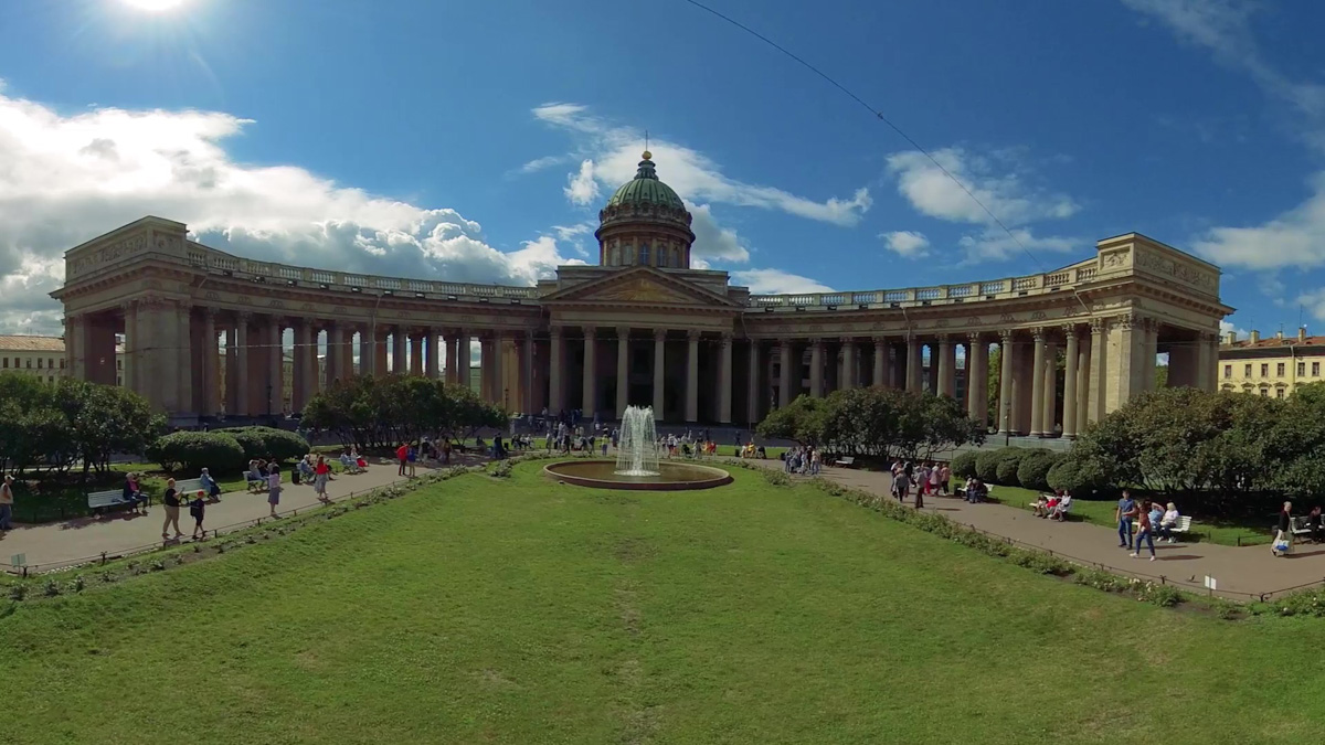 Виртуальные путешествия давно перестали быть призрачным будущим. Реалистичный полет по миру уже не сказка, а вполне доступное каждому мероприятие. Только представьте: не покидая родного региона, можно устремиться практически в любую точку страны. Например, без особых усилий и затрат за мгновение переместиться в Санкт-Петербург, уютно устроившись в объятиях VR-шлема. Здорово ведь!