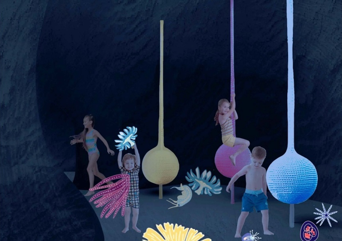 Долгожданный объект, возведение которого началось более 10 лет назад, обретает законченный вид. В Суздале на финишную прямую выходит строительство водного парка развлечений. «Ключ-Медиа» побывал на стройплощадке и готов рассказать, чего же нам ждать в конце этого года.