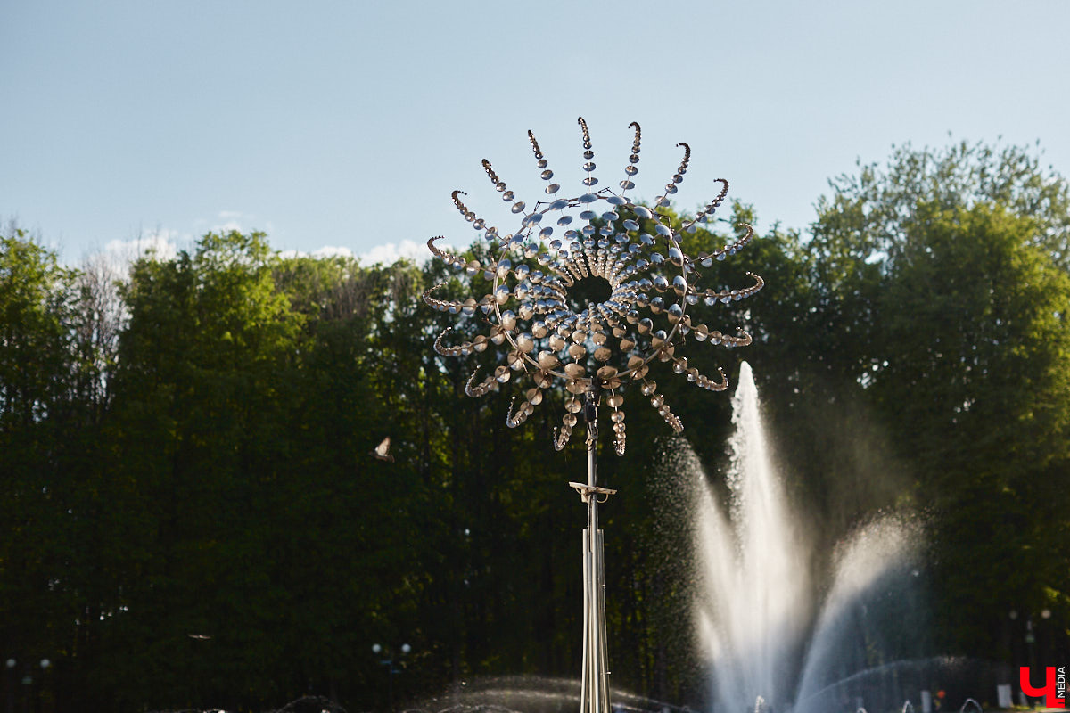 Дождались! К нам почти пришло лето. Каким будет его первый месяц? Стоит ли ждать жары в 33-м регионе, которой нас так пугали, прямо с первого июня? Ответы на эти вопросы ищите в прогнозе погоды.