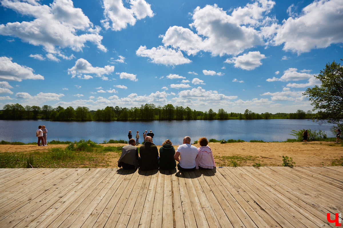 Купальный сезон во Владимирской области официально открыт! Однако плескаться где попало крайне рискованно. Даем вам список пляжей, прошедших проверку на безопасность. Получилось 42 места.