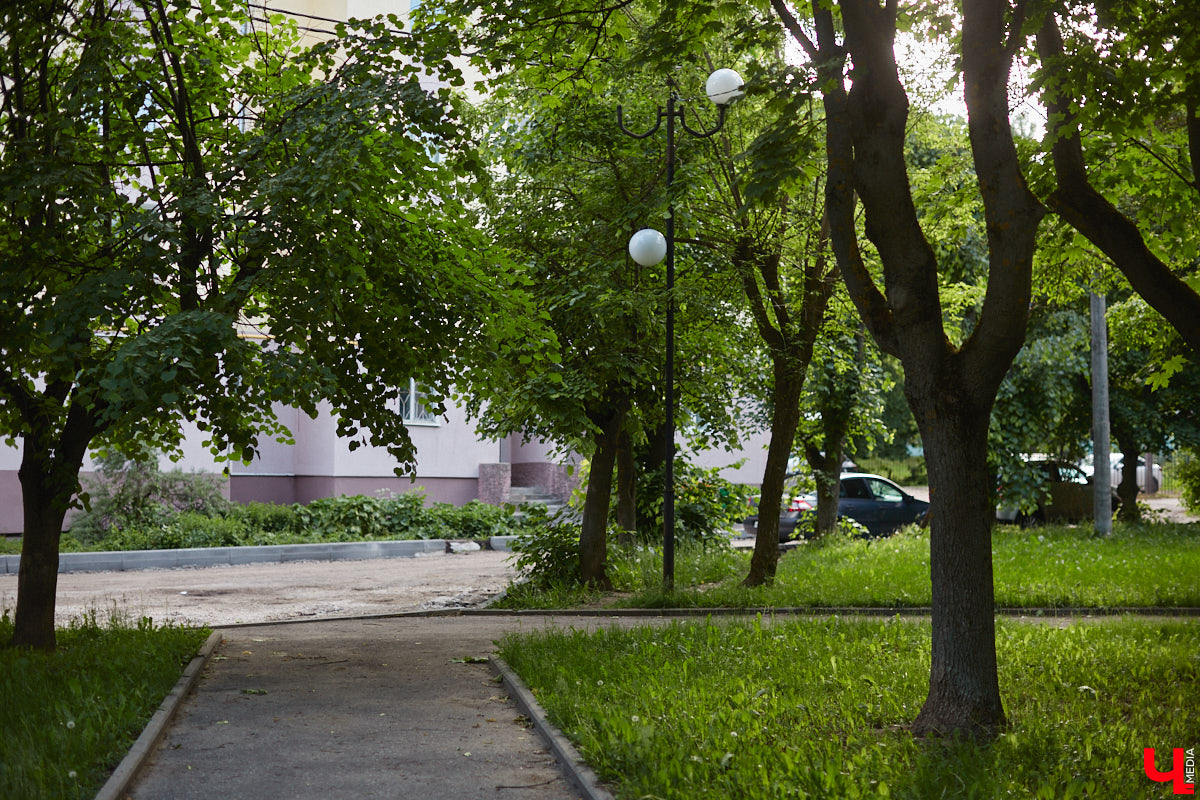 Вчера стало известно, какие общественные пространства в городе приведут в порядок следующим летом. Победителей в онлайн-голосовании за объекты для благоустройства, длившемся полтора месяца, оказалось два. «Ключ-Медиа» прогулялся по одному из мест для отдыха и оценил, так ли оно нуждается в переменах.