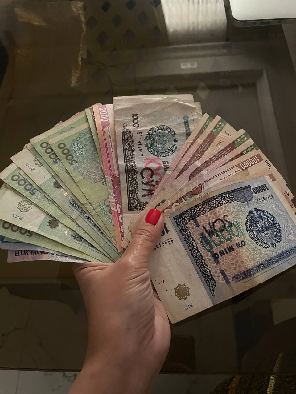 Вы уже определились, куда поедете этим летом? Если нет, рассмотрите вариант отдыха с восточным колоритом. Радиоведущая из Владимира Анастасия Колова побывала в Узбекистане и уверяет, это того стоит! Тем более что много денег на путешествие не потребуется.