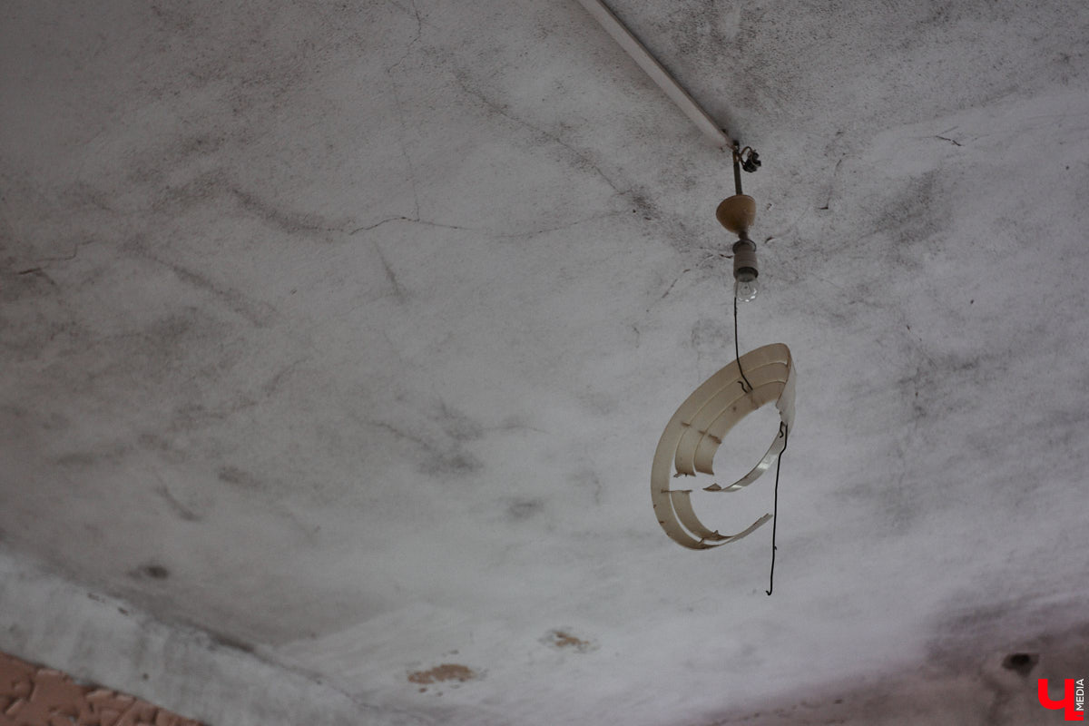 20 февраля этого года объявлен победитель аукциона, который в ближайшие годы должен застроить 29 гектаров бывшей танковой части в военном городке. Но сначала территорию очистят от объектов, оставшихся от военных. Среди них, как минимум, пять казарм, которые были возведены в конце XIX века. По мнению местных краеведов, комплекс этих зданий представляет историко-культурную ценность, казармы могли бы быть отремонтированы и использованы как музейные или арт-объекты.