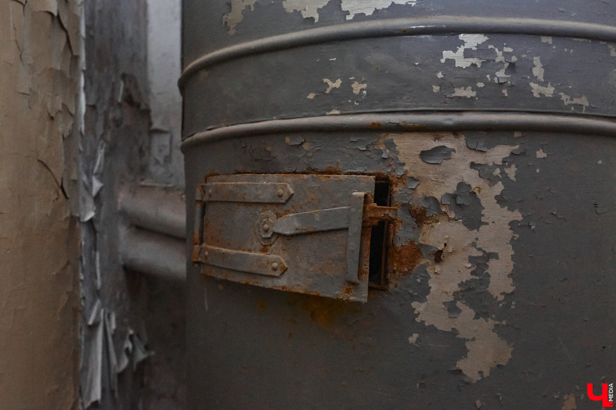 20 февраля этого года объявлен победитель аукциона, который в ближайшие годы должен застроить 29 гектаров бывшей танковой части в военном городке. Но сначала территорию очистят от объектов, оставшихся от военных. Среди них, как минимум, пять казарм, которые были возведены в конце XIX века. По мнению местных краеведов, комплекс этих зданий представляет историко-культурную ценность, казармы могли бы быть отремонтированы и использованы как музейные или арт-объекты.