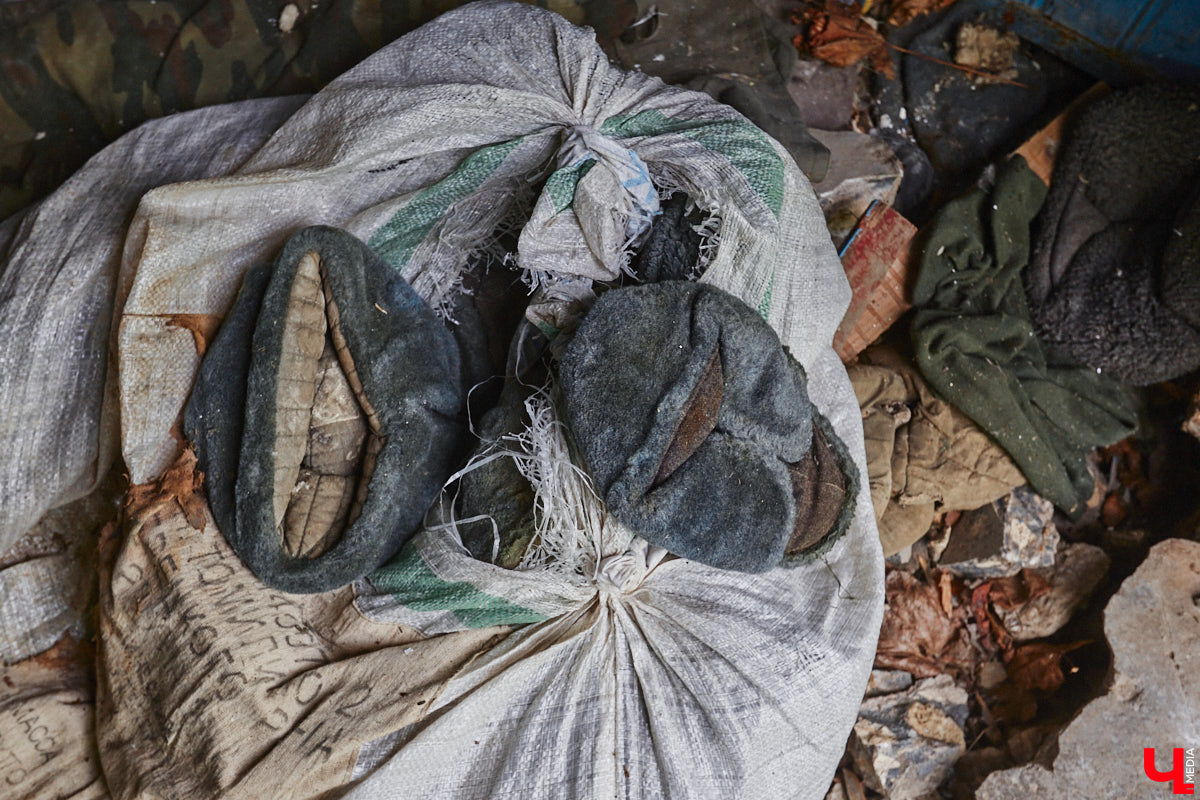 20 февраля этого года объявлен победитель аукциона, который в ближайшие годы должен застроить 29 гектаров бывшей танковой части в военном городке. Но сначала территорию очистят от объектов, оставшихся от военных. Среди них, как минимум, пять казарм, которые были возведены в конце XIX века. По мнению местных краеведов, комплекс этих зданий представляет историко-культурную ценность, казармы могли бы быть отремонтированы и использованы как музейные или арт-объекты.