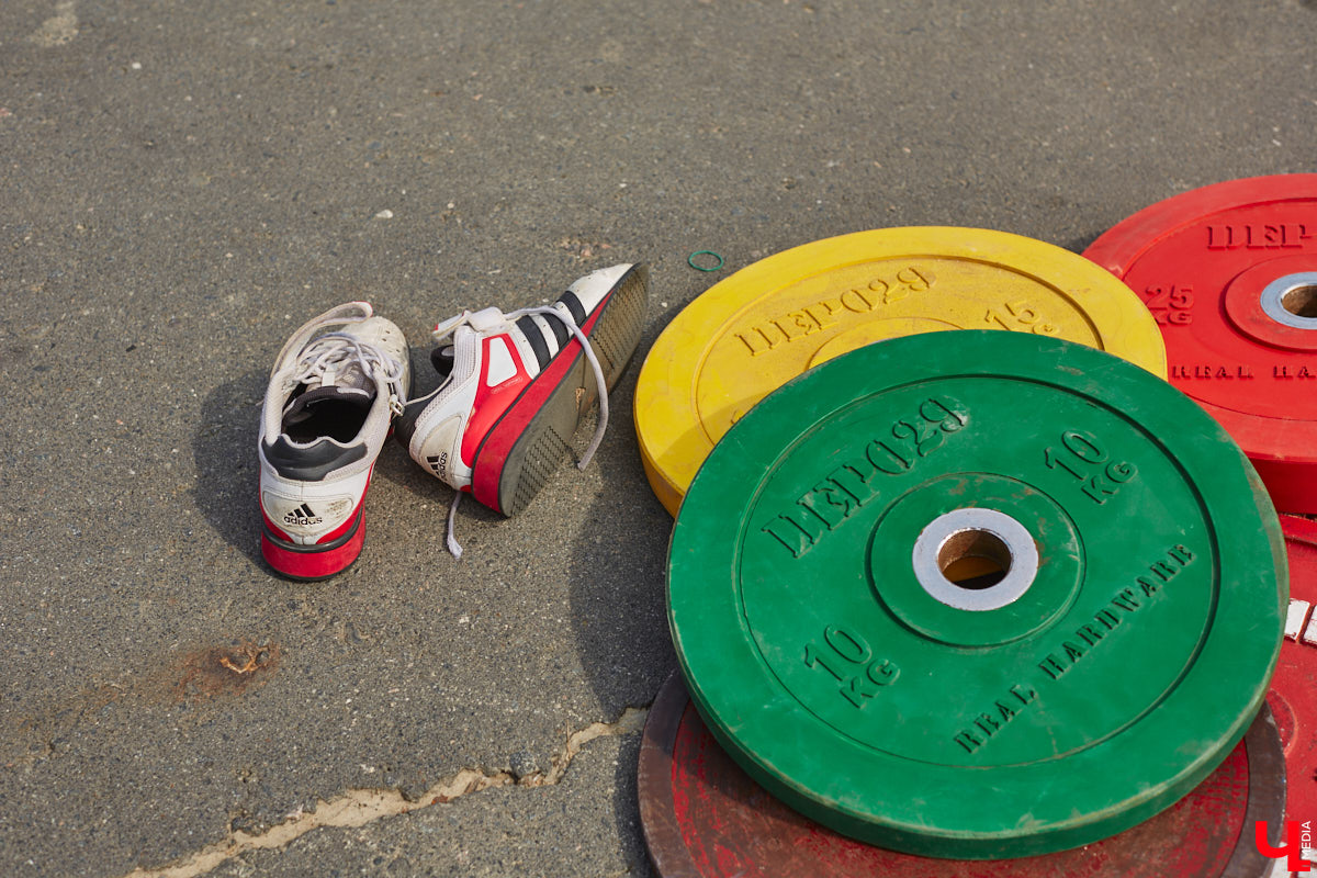Сегодня мы расскажем вам о двух ярких фестивалях, прошедших в минувшие выходные на территории 33-го региона. Напомним, Суздаль стал столицей уличных театров, а во Владимире собрались сильнейшие богатыри. Чем участники мероприятий привлекали и удивляли публику — читайте в нашем материале.