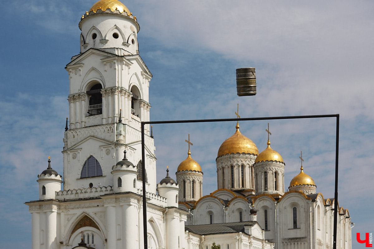 Сегодня мы расскажем вам о двух ярких фестивалях, прошедших в минувшие выходные на территории 33-го региона. Напомним, Суздаль стал столицей уличных театров, а во Владимире собрались сильнейшие богатыри. Чем участники мероприятий привлекали и удивляли публику — читайте в нашем материале.