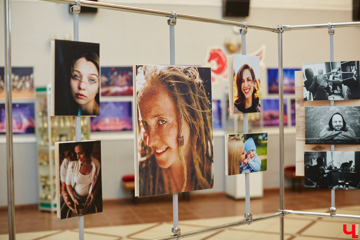 Фотограф — это тот же маг, способный запечатлеть душу человека, остановить время, — говорит Екатерина Лебедь. Убедиться в этом мог каждый владимирец, кто посетил выставку фотохудожницы в Доме культуры молодежи. Мы, разумеется, тоже были в числе гостей.