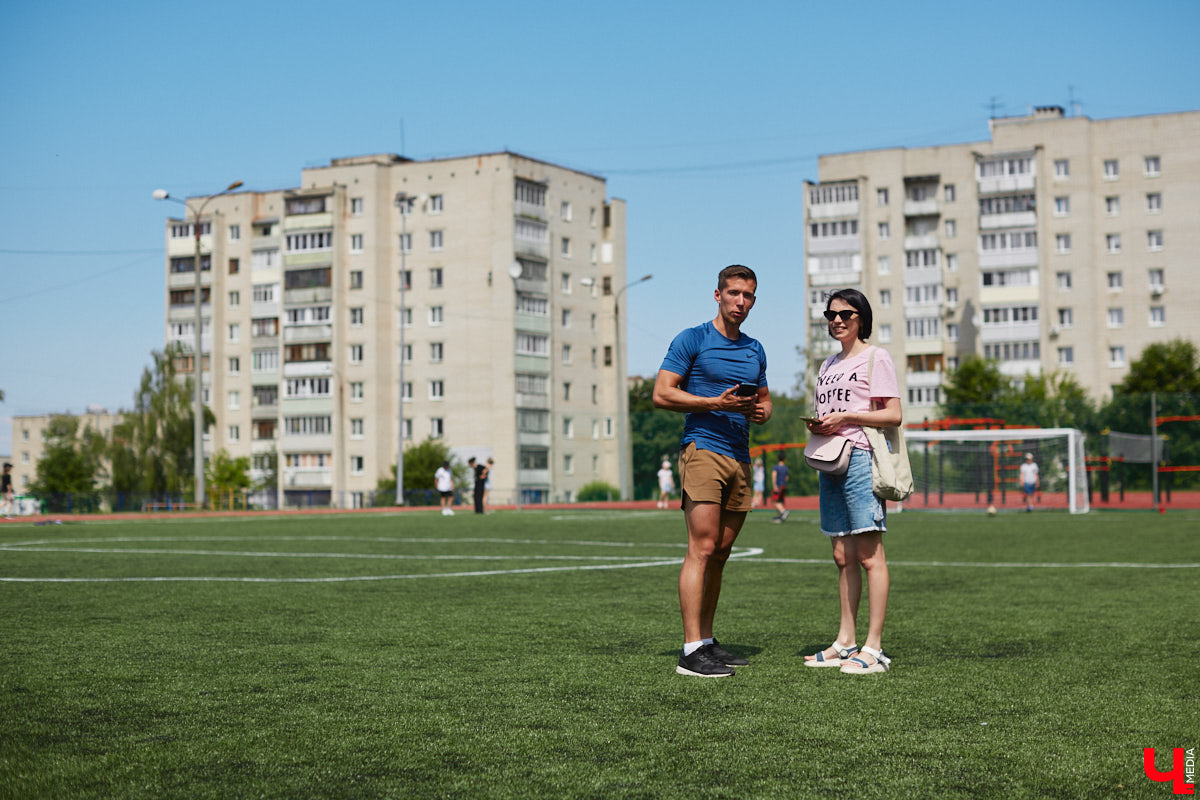 Первая в регионе многофункциональная спортивная площадка, которую установили в микрорайоне Юрьевец, заинтересовала многих в первую очередь заявленным интеллектом. Так ли она умна, как обещано, и сможет ли заменить занятия с тренером? «Ключ-Медиа» проверил это в компании профессионала. 