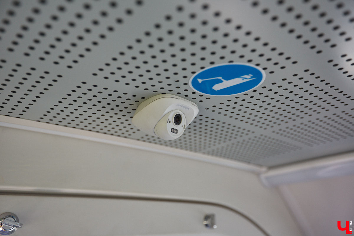 Вы уже обратили внимание на новые автобусы, которые появились на улицах областного центра? А может быть, успели даже проехаться на одном из них? Если нет, тогда отправляйтесь на маршрут вместе с «Ключ-Медиа». Мы протестировали китайский общественный транспорт с местным автоблогером.