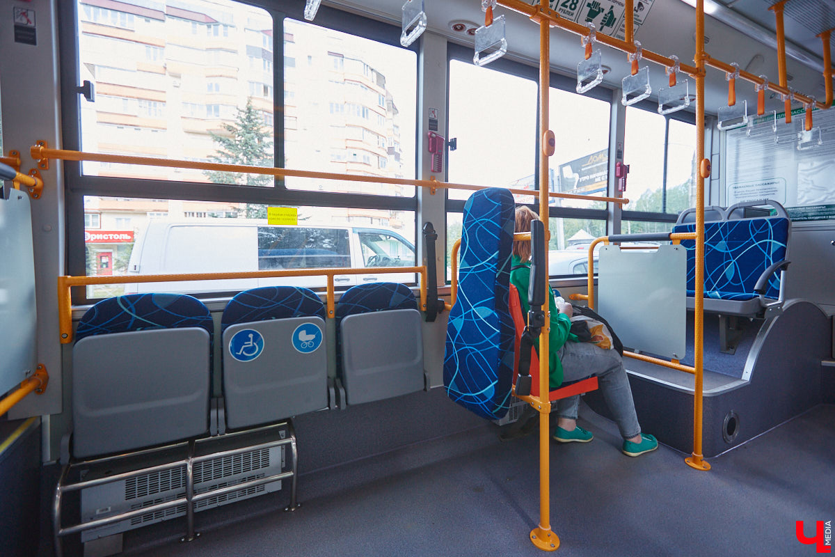 Вы уже обратили внимание на новые автобусы, которые появились на улицах областного центра? А может быть, успели даже проехаться на одном из них? Если нет, тогда отправляйтесь на маршрут вместе с «Ключ-Медиа». Мы протестировали китайский общественный транспорт с местным автоблогером.