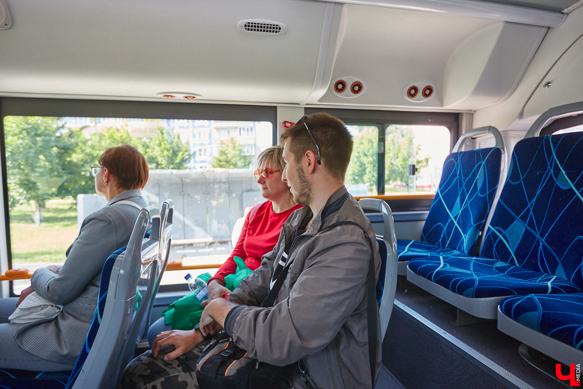 Вы уже обратили внимание на новые автобусы, которые появились на улицах областного центра? А может быть, успели даже проехаться на одном из них? Если нет, тогда отправляйтесь на маршрут вместе с «Ключ-Медиа». Мы протестировали китайский общественный транспорт с местным автоблогером.