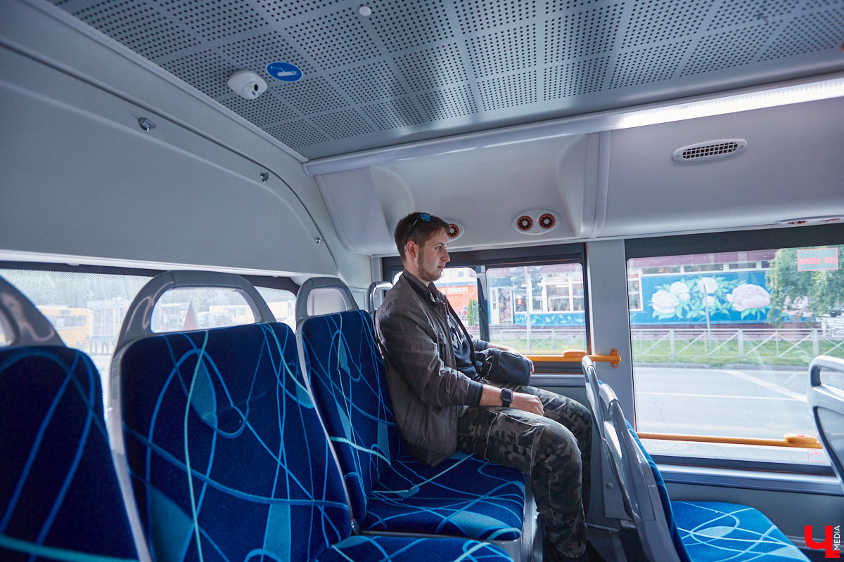 Вы уже обратили внимание на новые автобусы, которые появились на улицах областного центра? А может быть, успели даже проехаться на одном из них? Если нет, тогда отправляйтесь на маршрут вместе с «Ключ-Медиа». Мы протестировали китайский общественный транспорт с местным автоблогером.