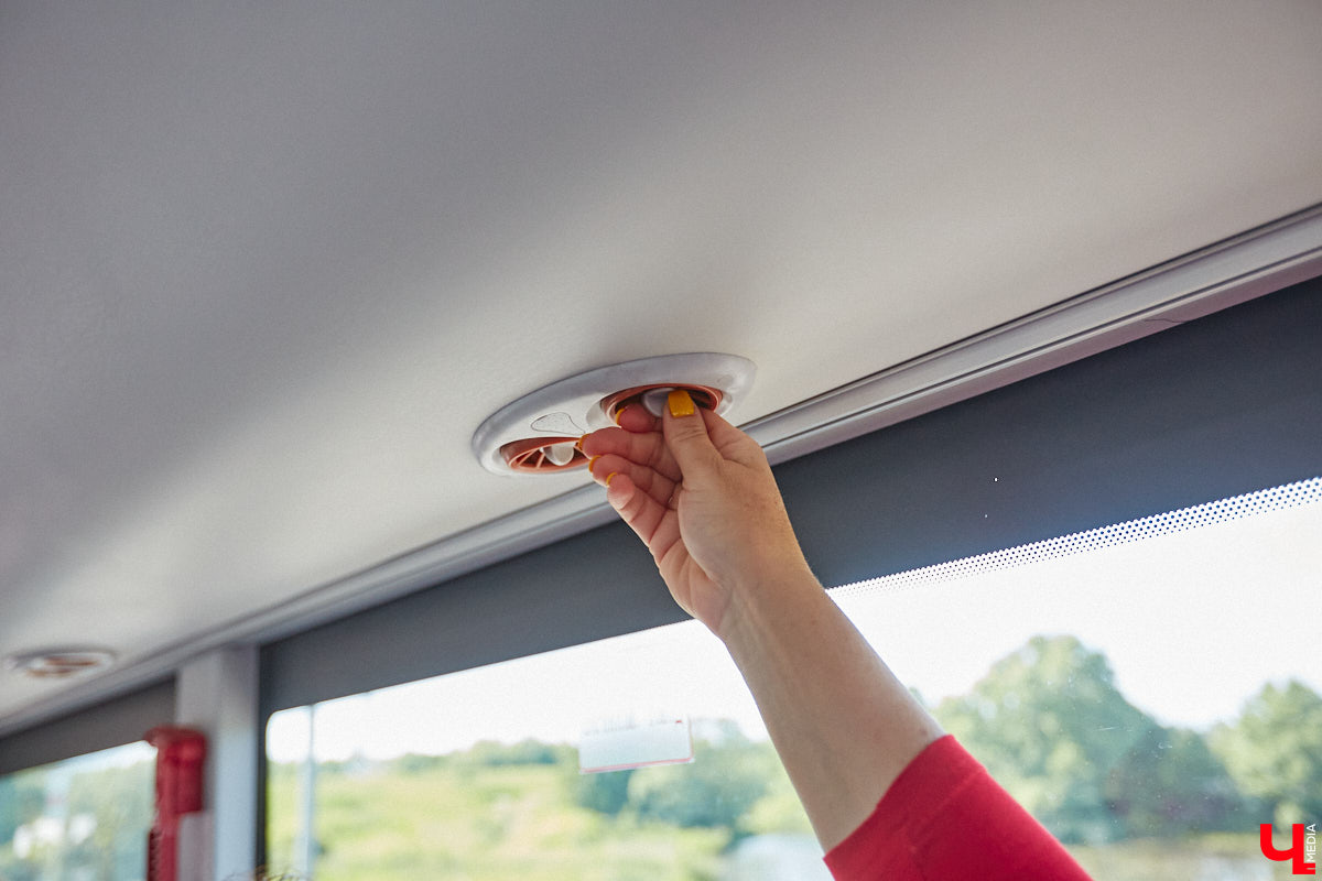 Вы уже обратили внимание на новые автобусы, которые появились на улицах областного центра? А может быть, успели даже проехаться на одном из них? Если нет, тогда отправляйтесь на маршрут вместе с «Ключ-Медиа». Мы протестировали китайский общественный транспорт с местным автоблогером.