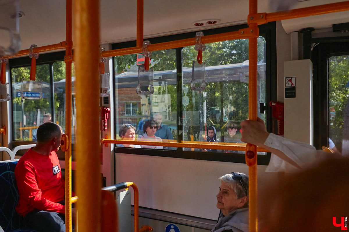 Вы уже обратили внимание на новые автобусы, которые появились на улицах областного центра? А может быть, успели даже проехаться на одном из них? Если нет, тогда отправляйтесь на маршрут вместе с «Ключ-Медиа». Мы протестировали китайский общественный транспорт с местным автоблогером.