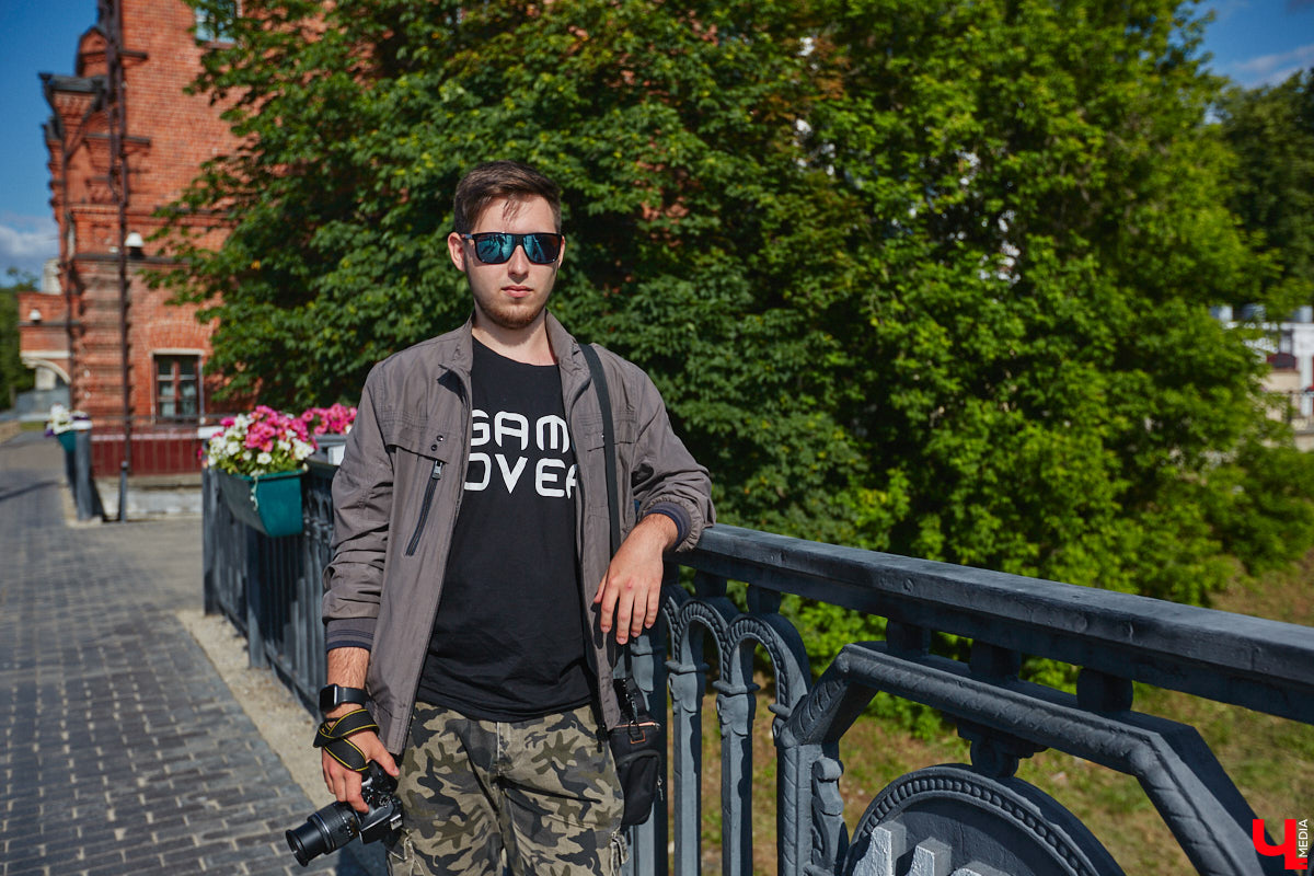 Вы уже обратили внимание на новые автобусы, которые появились на улицах областного центра? А может быть, успели даже проехаться на одном из них? Если нет, тогда отправляйтесь на маршрут вместе с «Ключ-Медиа». Мы протестировали китайский общественный транспорт с местным автоблогером.