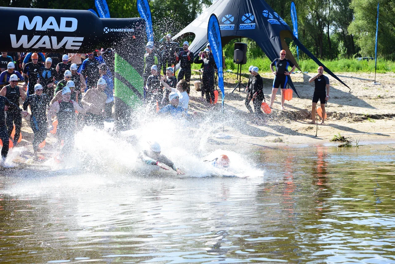 25 июня в Муроме прошел богатырский заплыв международной серии, собравший спортсменов и новичков со всей страны. Около 500 участников, в том числе 69 человек из Владимирской области, приняли участие в спортивном соревновании на воде в рамках этапа чемпионата мира X-Waters World Championship 2023. О необычных призах, сложностях на пути и поводах для гордости — в нашем материале.