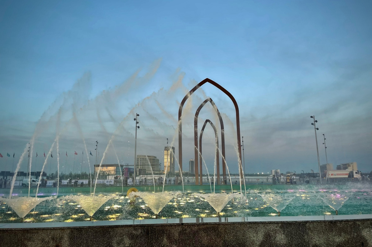 Владимирский путешественник Игорь Икшаков проехал через три страны на мотоцикле в сторону горной системы Памир. Весь путь через Казахстан, Узбекистан, Таджикистан и обратно занял у него 17 дней. Преодолеть пришлось почти девять тысяч километров. И без приключений в пути, естественно, не обошлось.