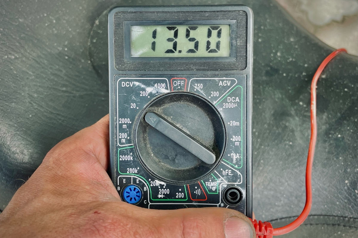 Владимирский путешественник Игорь Икшаков проехал через три страны на мотоцикле в сторону горной системы Памир. Весь путь через Казахстан, Узбекистан, Таджикистан и обратно занял у него 17 дней. Преодолеть пришлось почти девять тысяч километров. И без приключений в пути, естественно, не обошлось.