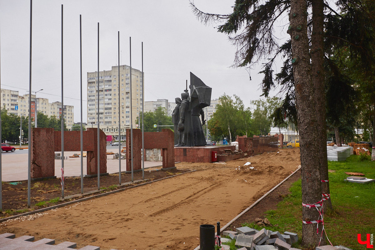 Мы уже рассказывали вам о том, что Владимиро-Суздальский музей-заповедник запустил новый экскурсионный маршрут. Теперь увидеть город и узнать о его достопримечательностях можно прямо из окна ретротроллейбуса. Наше издание протестировало формат одним из первых.