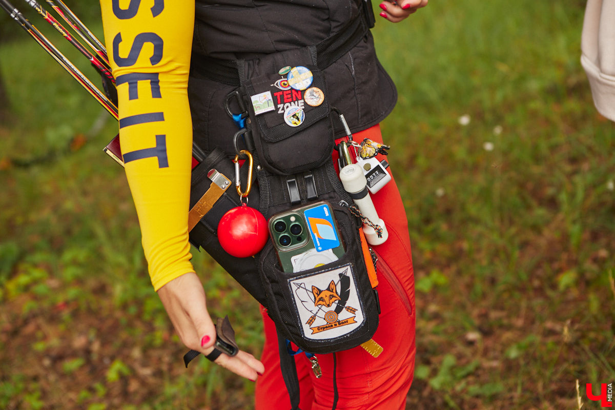 Владимирцы занимаются необычной охотой с     приставкой «эко». Вместо настоящих кабанов и     сусликов они целятся в     мишени     — объемные фигуры диких зверей. И     не     ради забавы. 3D-стрельба из     лука     — официальный вид спорта, который набирает популярность в     том числе среди жителей нашего города. «Ключ-Медиа» побывал на     тренировке и     увидел все своими глазами.