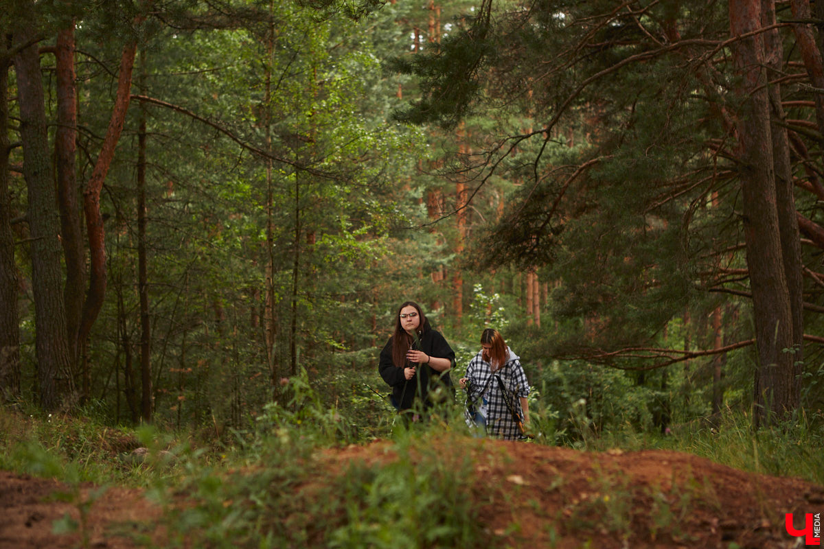 Владимирцы занимаются необычной охотой с     приставкой «эко». Вместо настоящих кабанов и     сусликов они целятся в     мишени     — объемные фигуры диких зверей. И     не     ради забавы. 3D-стрельба из     лука     — официальный вид спорта, который набирает популярность в     том числе среди жителей нашего города. «Ключ-Медиа» побывал на     тренировке и     увидел все своими глазами.
