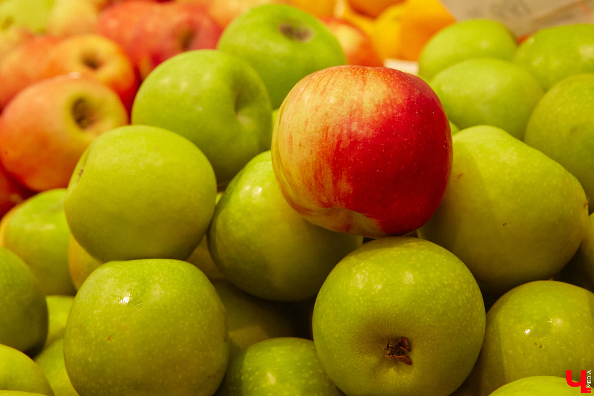 Владимирский реставратор, как опытный ресторатор, исследовала влияние цвета ингредиентов на вкус приготовленной еды и выяснила, какое блюдо можно назвать лидером летней красочной палитры.