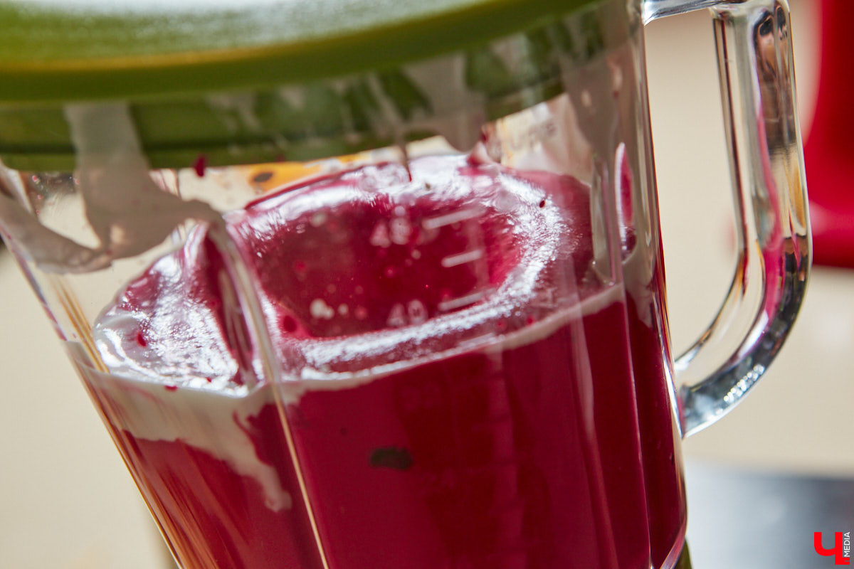 Владимирский реставратор, как опытный ресторатор, исследовала влияние цвета ингредиентов на вкус приготовленной еды и выяснила, какое блюдо можно назвать лидером летней красочной палитры.