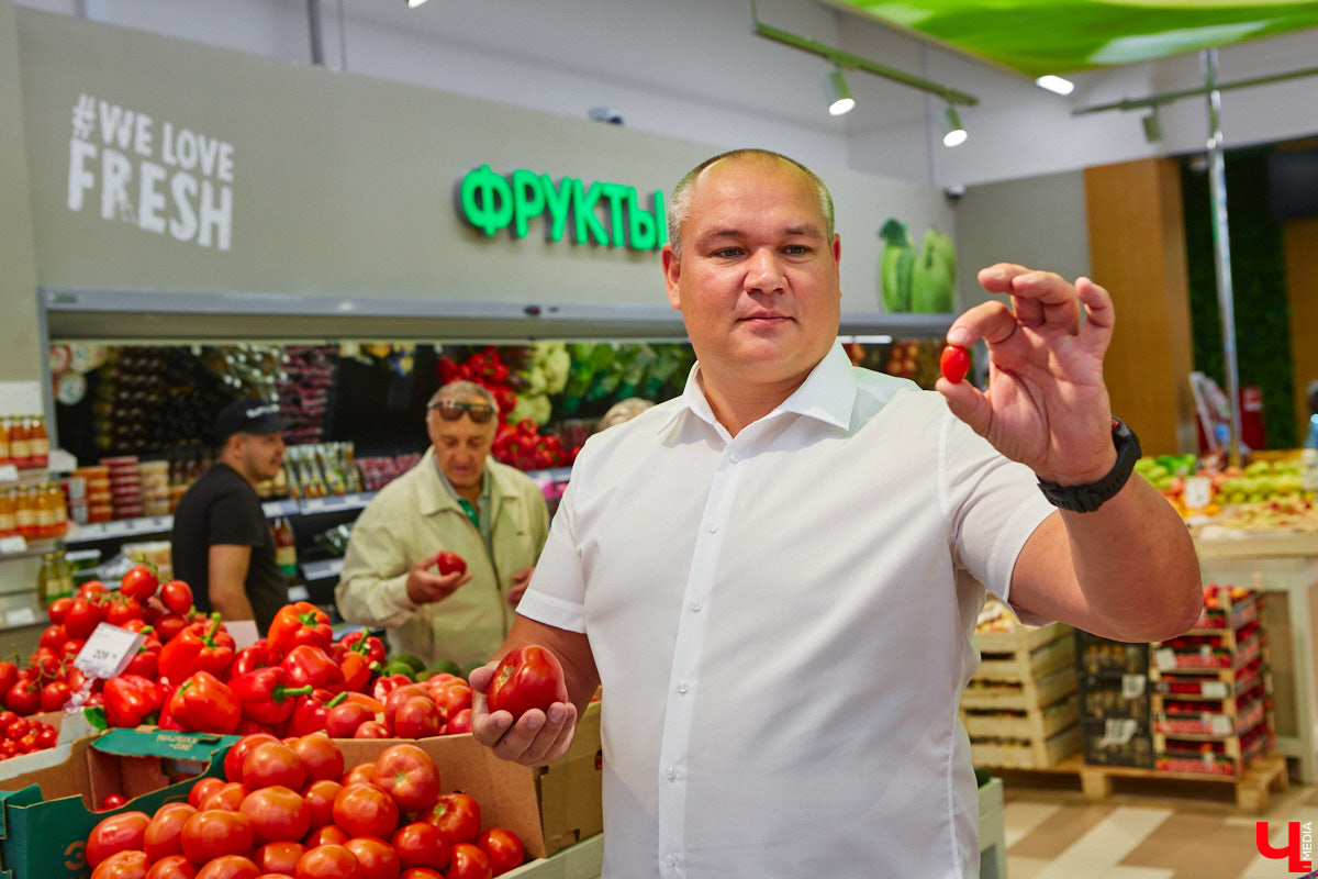 Павел Кузнецов — отец четверых детей, продвигающий в нашем городе чемоданы-самокаты с аккумулятором и голубые яйца от гламурных курочек, вдохновляется на домашней кухне смелыми кулинарными экспериментами. И сегодня мы вместе с вами станем свидетелями одного из них.