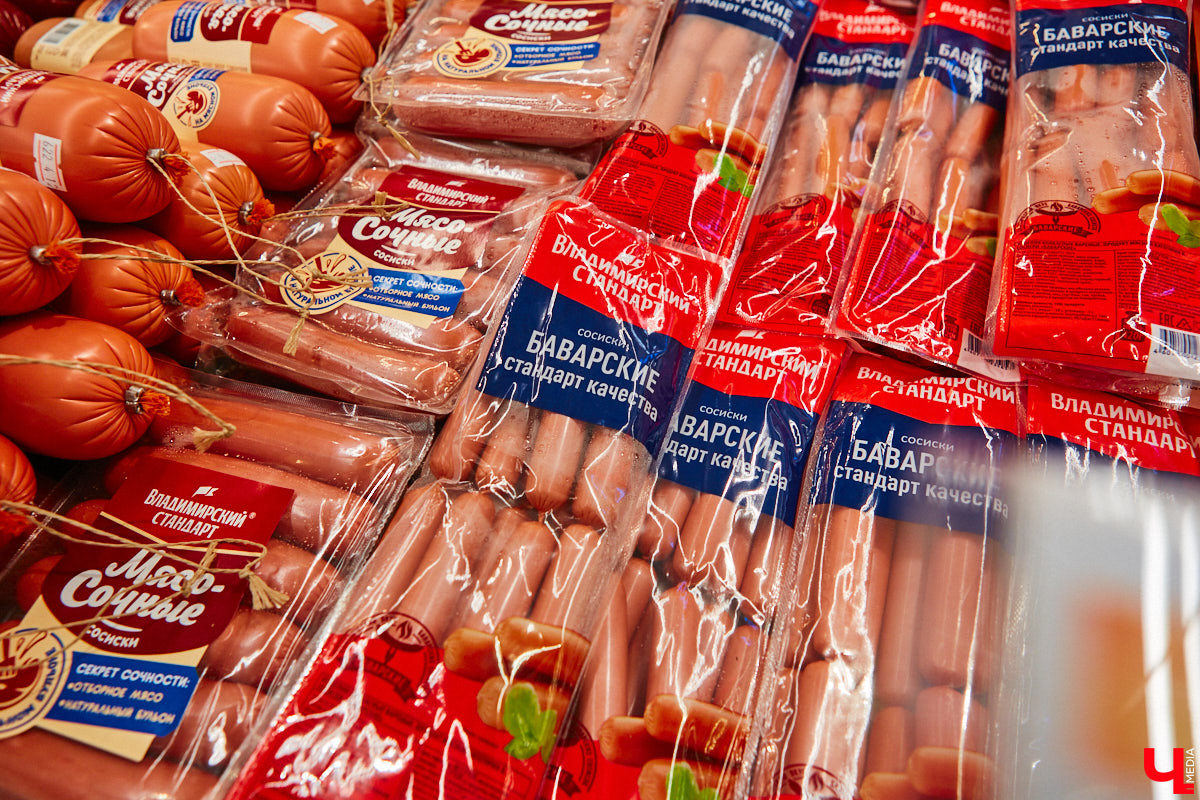 Павел Кузнецов — отец четверых детей, продвигающий в нашем городе чемоданы-самокаты с аккумулятором и голубые яйца от гламурных курочек, вдохновляется на домашней кухне смелыми кулинарными экспериментами. И сегодня мы вместе с вами станем свидетелями одного из них.