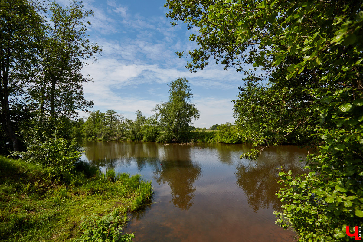 Мы ждали этого два месяца, но лучше поздно, чем никогда. Август не будет похож на своих летних собратьев, обещают синоптики. И у нас теперь лишь одна задача — успеть насладиться сезоном в ускоренном режиме! Отсчет пошел.