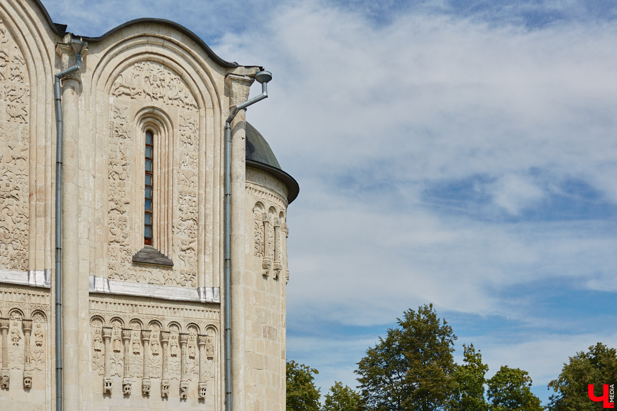Туристы могут подметить в городе то, что не замечают местные жители. Первые впечатления, конечно, бывают ошибочными, но атмосферу гости считывают с первых минут. Что же они думают о Владимире? «Ключ-Медиа» задал этот вопрос приезжим, гуляющим в центре 