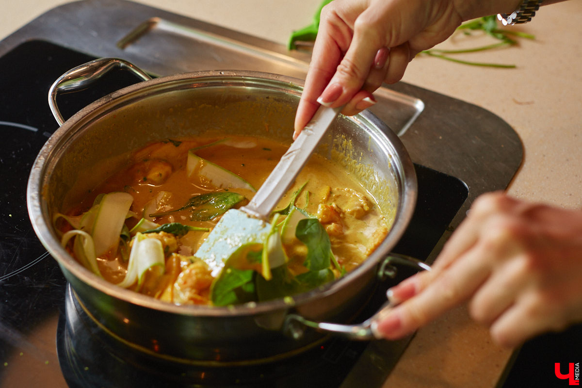 Перемещаться в пространстве с помощью вкусов возможно! Владимирский стоматолог для животных Валерия Алтунина сегодня, например, ощутила, что вернулась в любимый Таиланд.