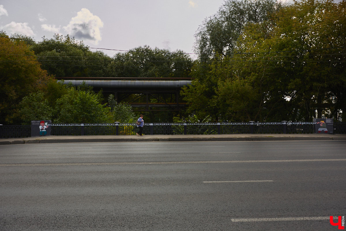 Не знаете, как провести выходной день? Тогда предлагаем вам новый вид развлечений: поиск на улицах города работ художника Мишкина. А чтобы сориентироваться вам было легче, он создал интерактивную карту со своими артами, которые еще сохранились во Владимире.