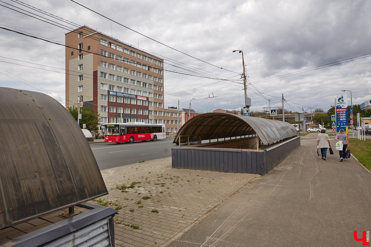 Вы часто пользуетесь подземными пешеходными переходами? В областном центре таких всего три, но назвать их образцово-показательными, к сожалению, нельзя. «Ключ-Медиа» спустился в тоннели под проезжей частью, чтобы показать, почему.