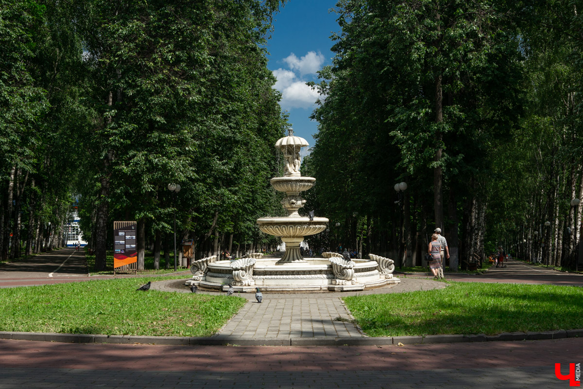 Вы уже настроились на осень и приготовились перелистнуть календарь на 3 сентября? Погодите, погода требует продолжения банкета. Август, который еще вчера планировал раньше времени уступить место своему соседу, передумал. Прогноз на ближайшие недели обещает много сюрпризов, причем приятных!