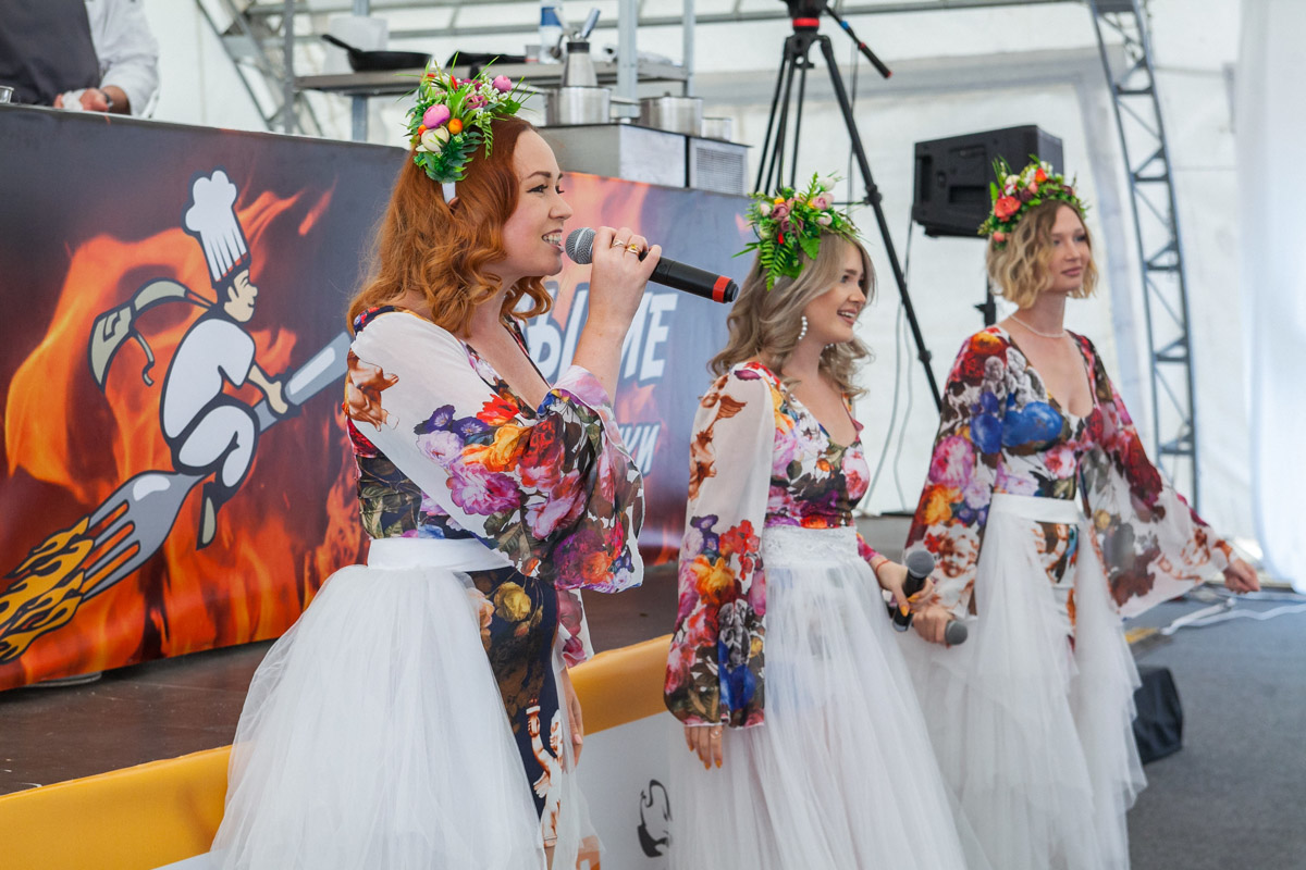 Суздаль готовится принять одно из самых ярких событий этого года. В городе-музее запланирован фестиваль гастрономии и воздухоплавания. Праздник пройдет на территории Главного туристического комплекса, и пропустить его никак нельзя!